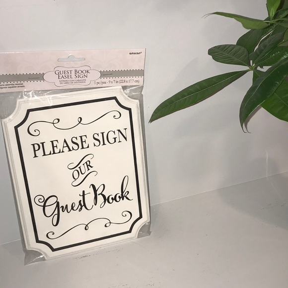 White guest book sign - Picture 7 of 7